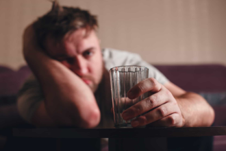مراحل تأثير الكحول