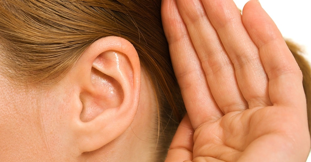 هل انسداد الأذن يدعو إلى القلق؟ وما هي طرق العلاج المنزلية؟ منصة شفاء