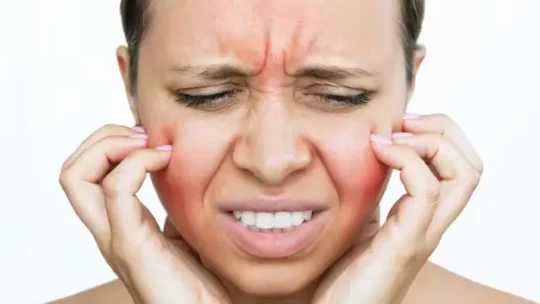 اسباب تورم الوجه