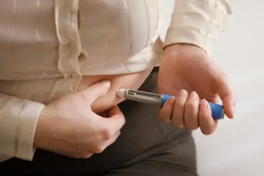 هل إبر التخسيس آمنة ؟ 